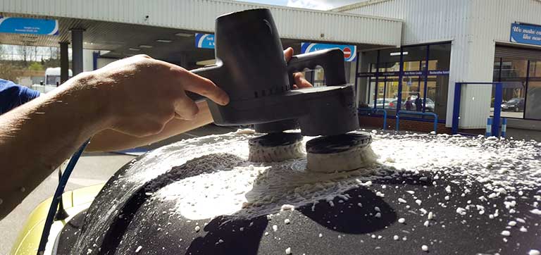 Cabriolet Roof Cleaning